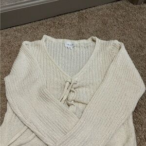 CREAM SWEATER